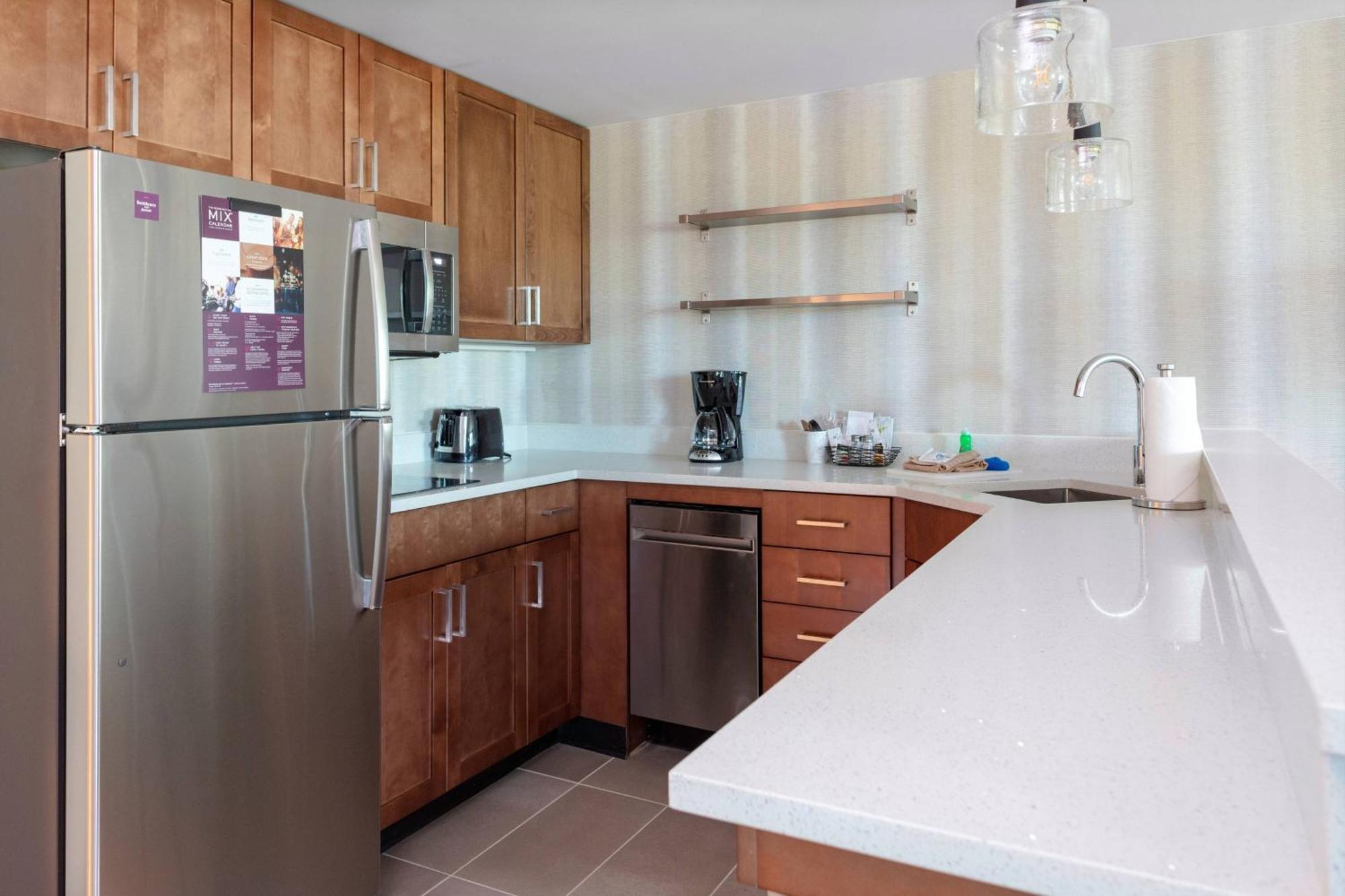 Residence Inn By Marriott Virginia Beach Town Center Екстер'єр фото